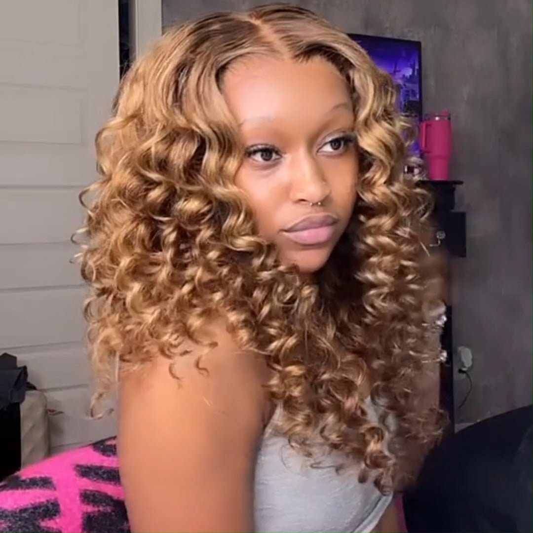 Glueless Bouncy Curly Hair 13x4 Transparent Lace Front Wig Pre Plucked Hairline Wand Curl Human Hair